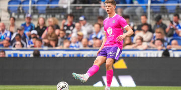 Stade Rennais : Charlie Cresswell piégé par un énorme fake sur son transfert