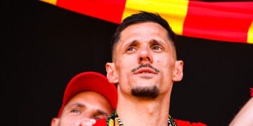RC Lens : Sotoca se lance dans un tout autre sport, les supporters n&rsquo;en reviennent pas !