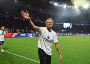 PSG : l&rsquo;hommage bouleversant rendu à Luis Enrique dans sa ville natale