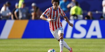 Strasbourg craque pour le Paraguayen qui a fait vriller les Bleus !