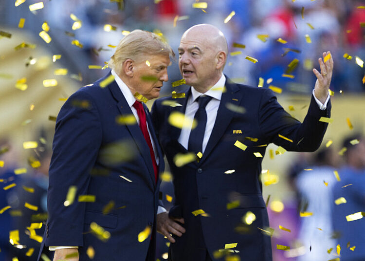 Mondial 2026 : la télé suisse humilie Infantino et Trump en direct !